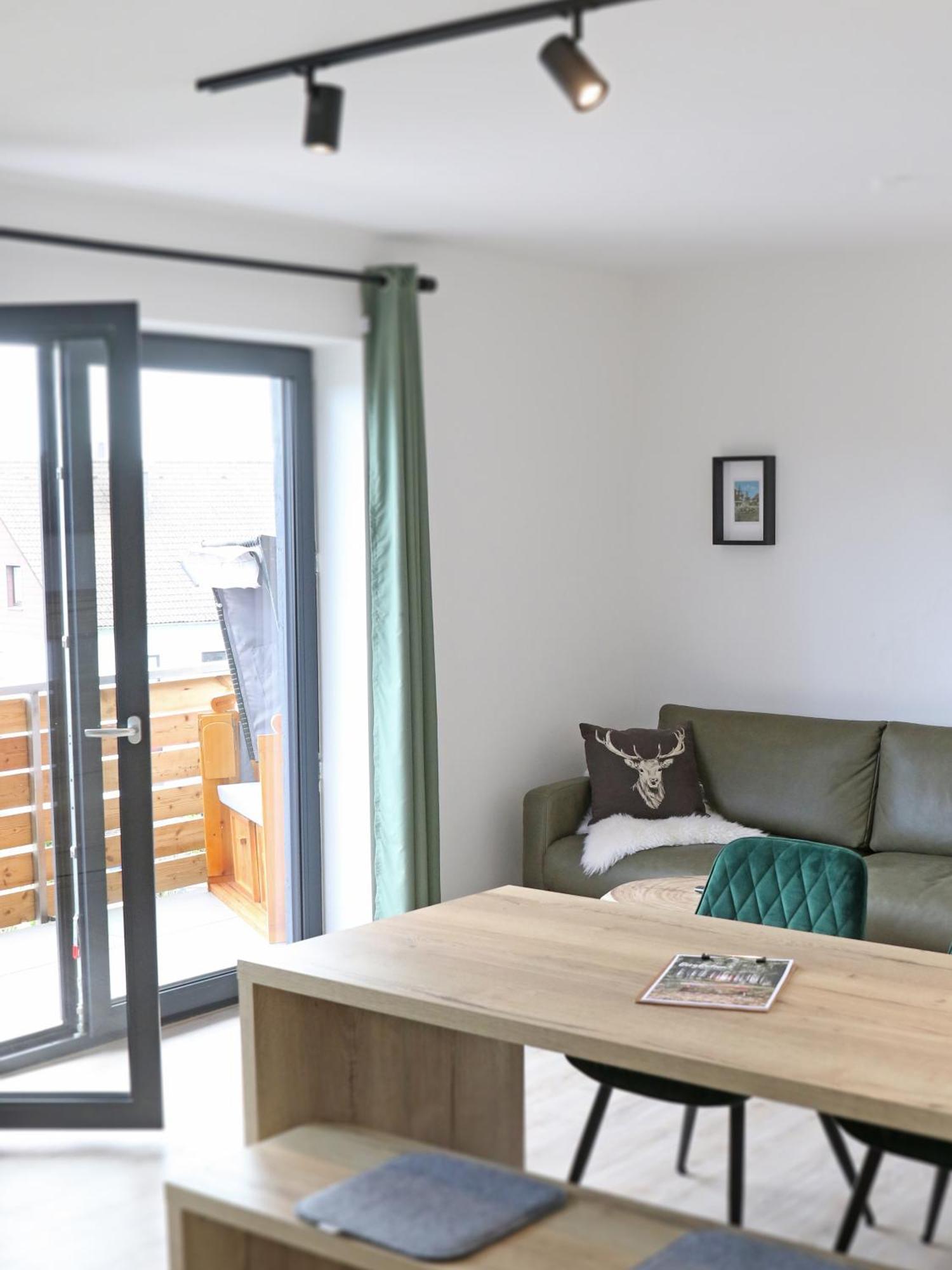 브라운라제 Bergbutzen Mit Balkon 아파트 객실 사진